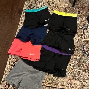 Nike Pros Bundle